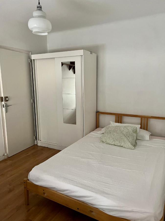 Habitacion Economica Apartment Figueres  Exterior photo